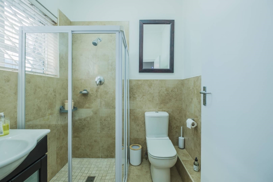 4 Bedroom Property for Sale in Fresnaye Western Cape